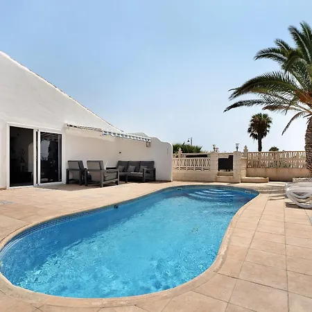 Malpas Villa